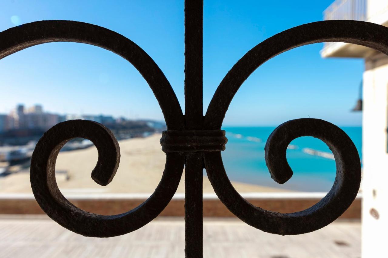 Residenza Sveva Bed and Breakfast Termoli Buitenkant foto