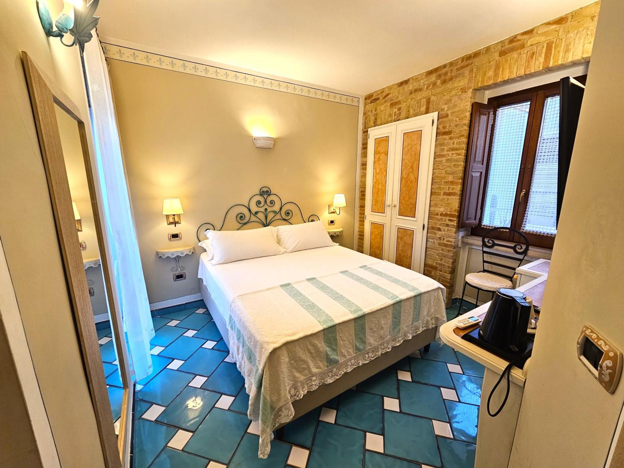 Residenza Sveva Bed and Breakfast Termoli Buitenkant foto